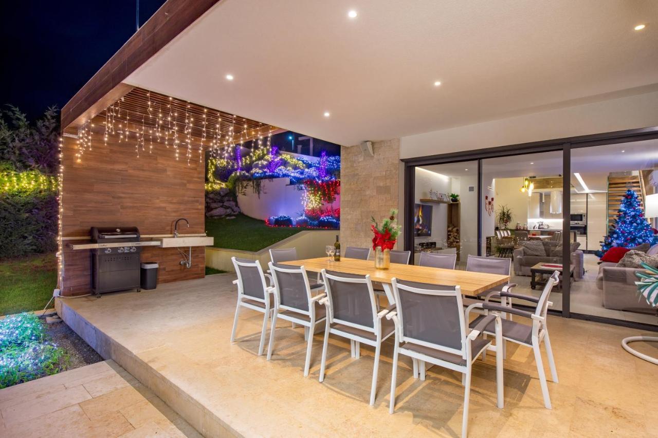 Villa Altavista - Seaview & Relax With Heated Pool & Minigolf أوباتيا المظهر الخارجي الصورة