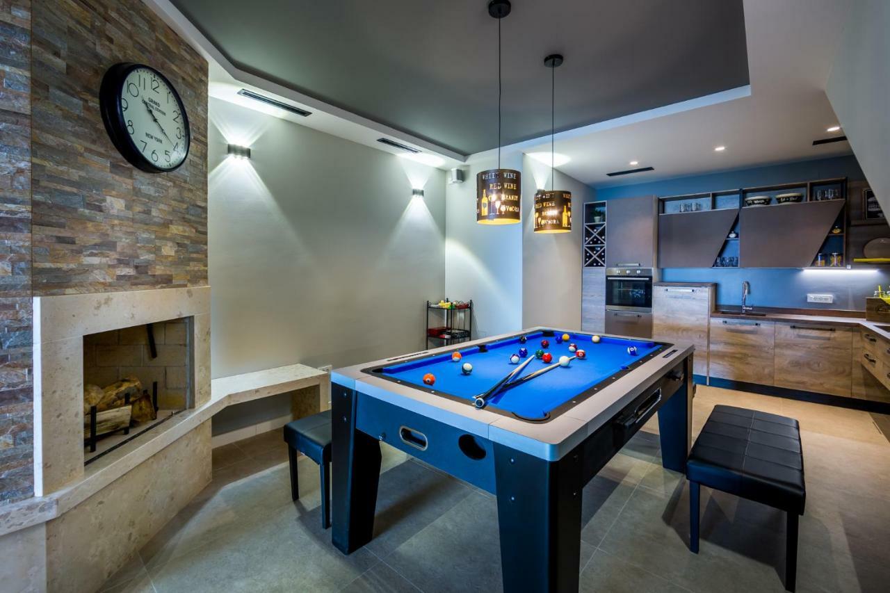 Villa Altavista - Seaview & Relax With Heated Pool & Minigolf أوباتيا المظهر الخارجي الصورة
