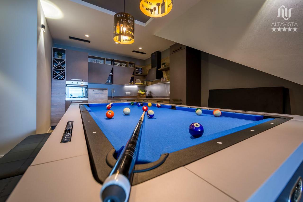 Villa Altavista - Seaview & Relax With Heated Pool & Minigolf أوباتيا المظهر الخارجي الصورة