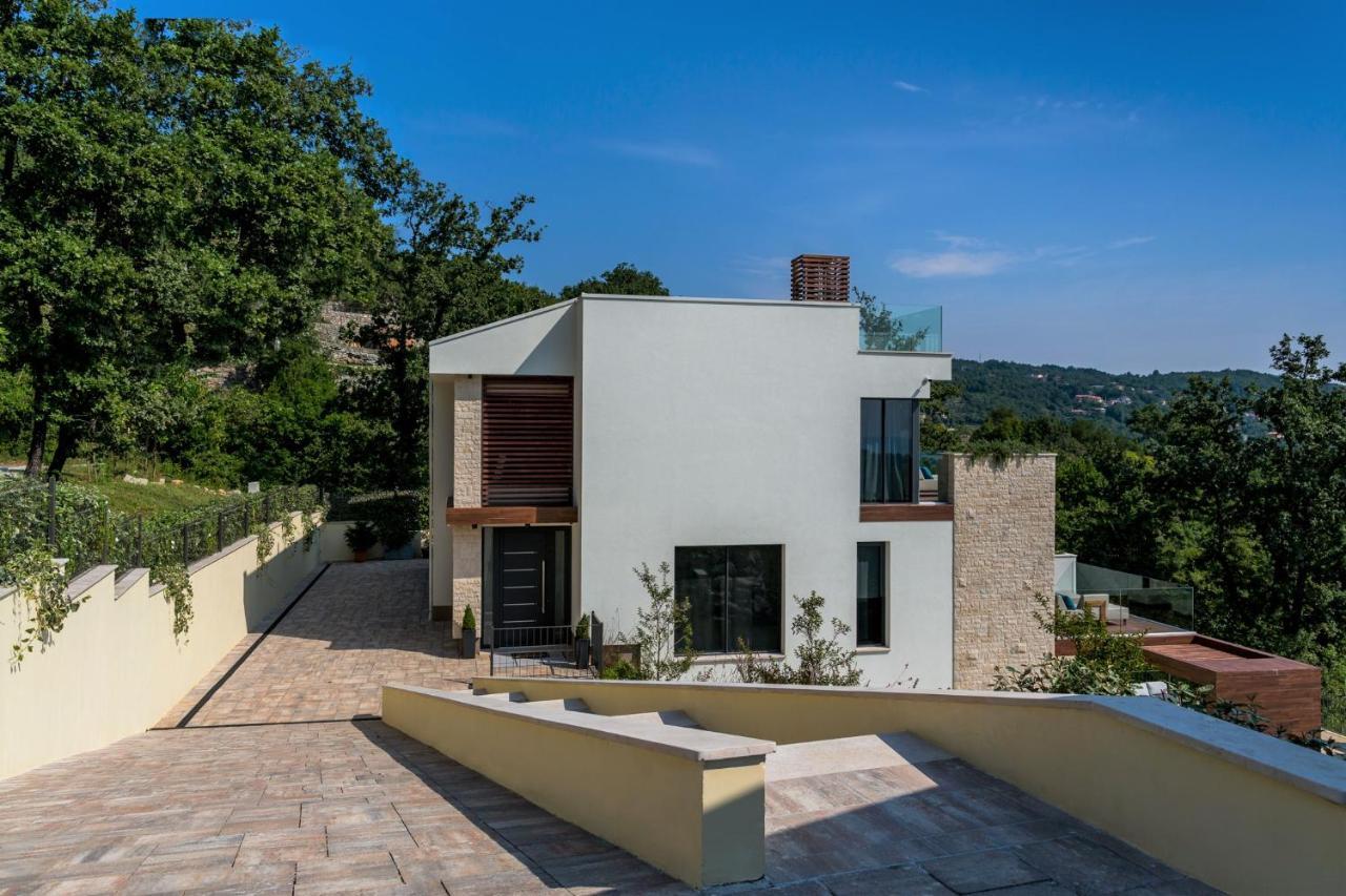 Villa Altavista - Seaview & Relax With Heated Pool & Minigolf أوباتيا المظهر الخارجي الصورة